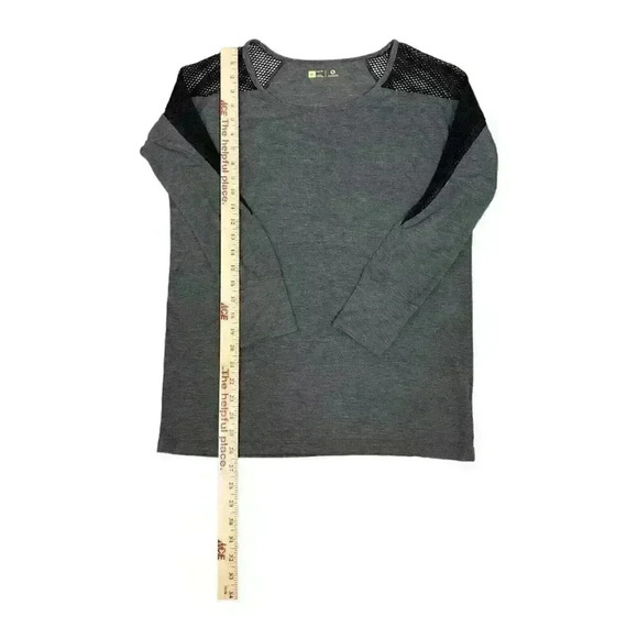 Xersion Women's Gray Tunic with Black Netting at Shoulders SIZE-MEDIUM - Picture 5 of 6